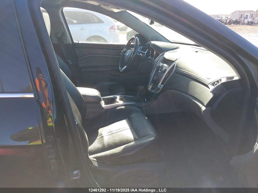 3GYFNDEYXAS519661 2010 CADILLAC SRX photo no. 5