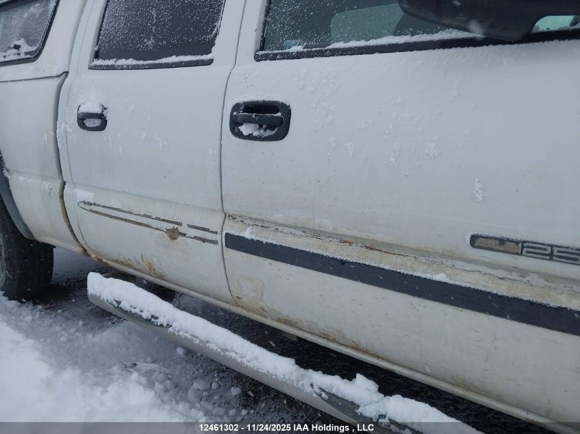 2006 GMC Sierra 2500Hd VIN: 1GTHK23D66F172689 Lot: 12461302