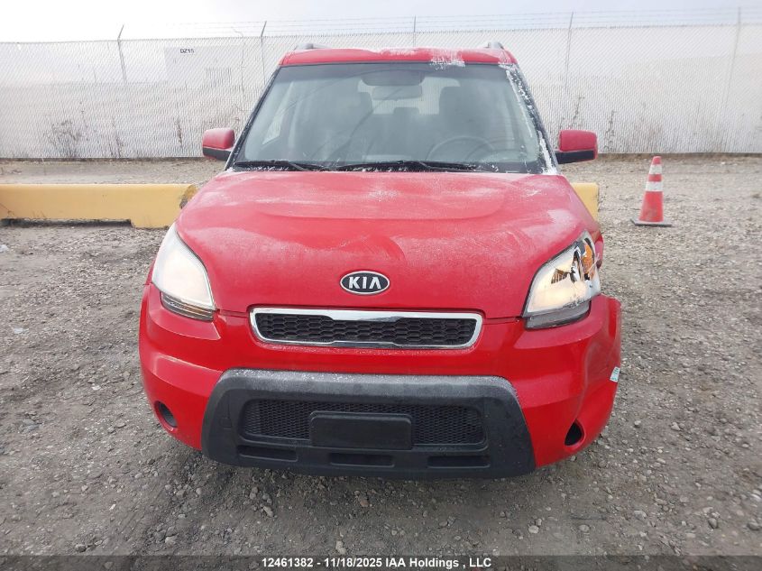 2011 Kia Soul 2.0L 2U/2.0L 4U/2.0L 4U Burner/2.0L 4U Luxury/2.0L 4U Retro/2.0L 4U Sx VIN: KNDJT2A26B7211351 Lot: 12461382