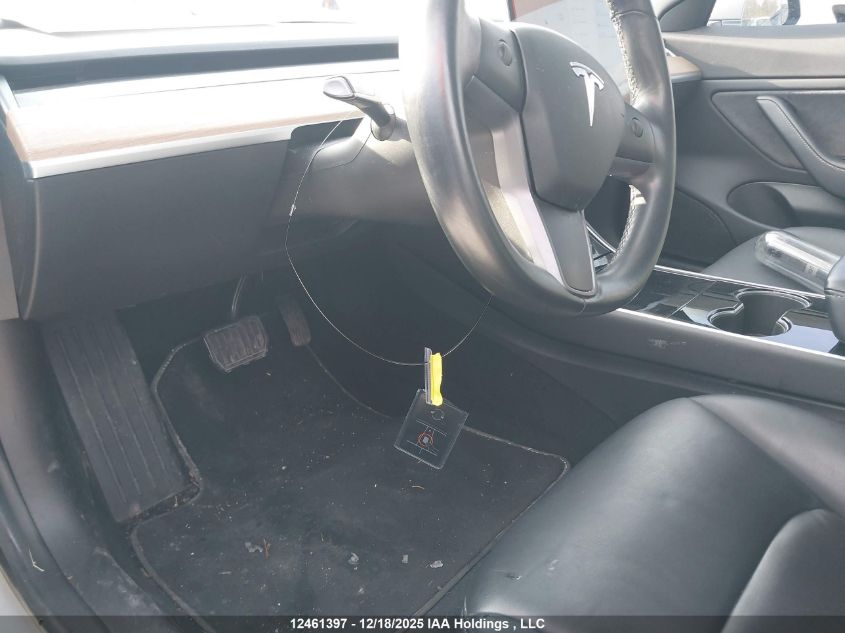 2018 Tesla Model 3 VIN: 5YJ3E1EAXJF095823 Lot: 12461397