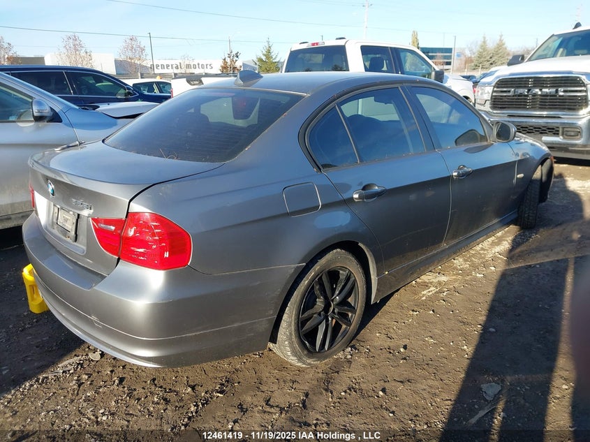 WBAPG7C59BA928457 2011 BMW 3ER photo no. 4