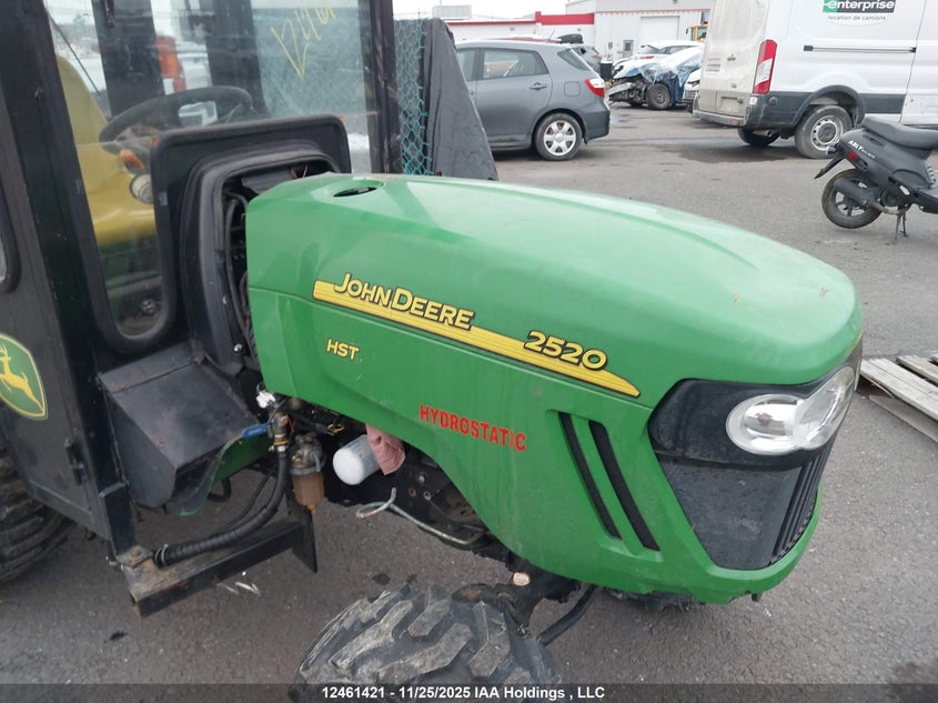 LV2520H207426 2006   photo no. 6