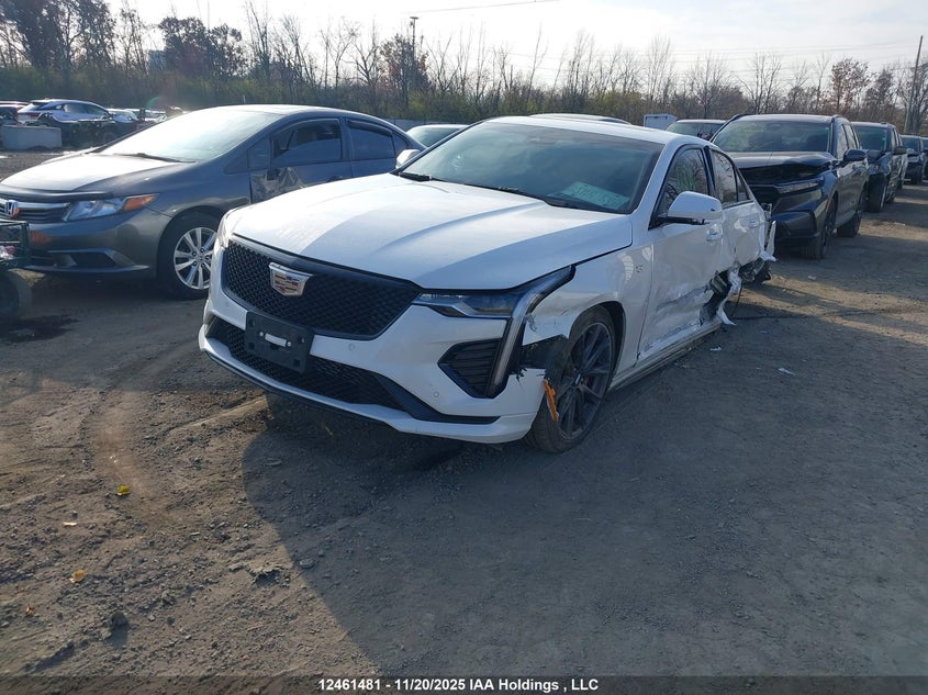 1G6DG5RK2P0103495 2023 CADILLAC CT4 photo no. 2