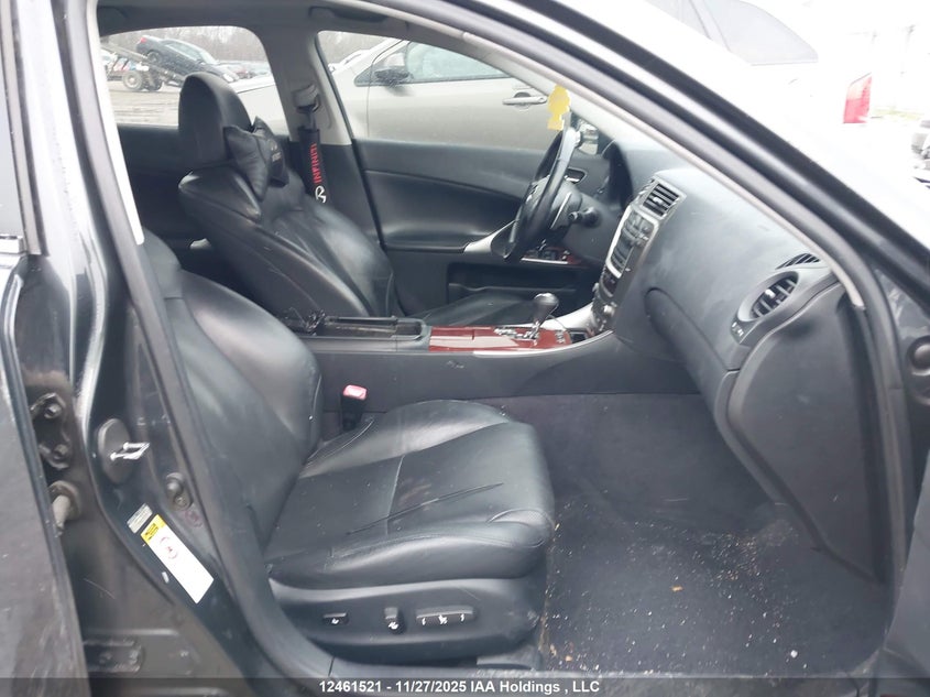 JTHBE262075014619 2007 LEXUS IS photo no. 5