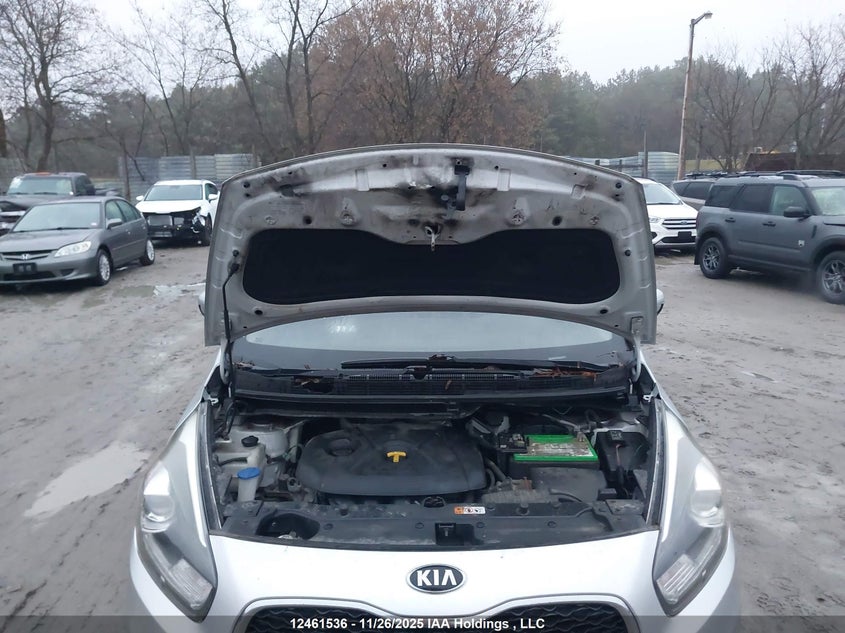 2014 Kia Rondo Lx VIN: KNAHT8A36E7071152 Lot: 12461536