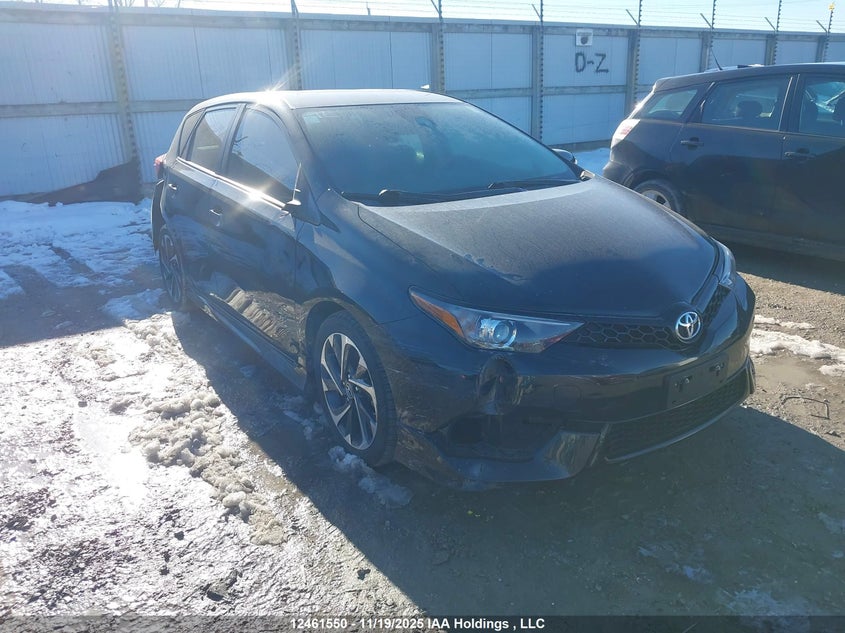 JTNKARJE3JJ574216 2018 Toyota Corolla Im auction photo 1