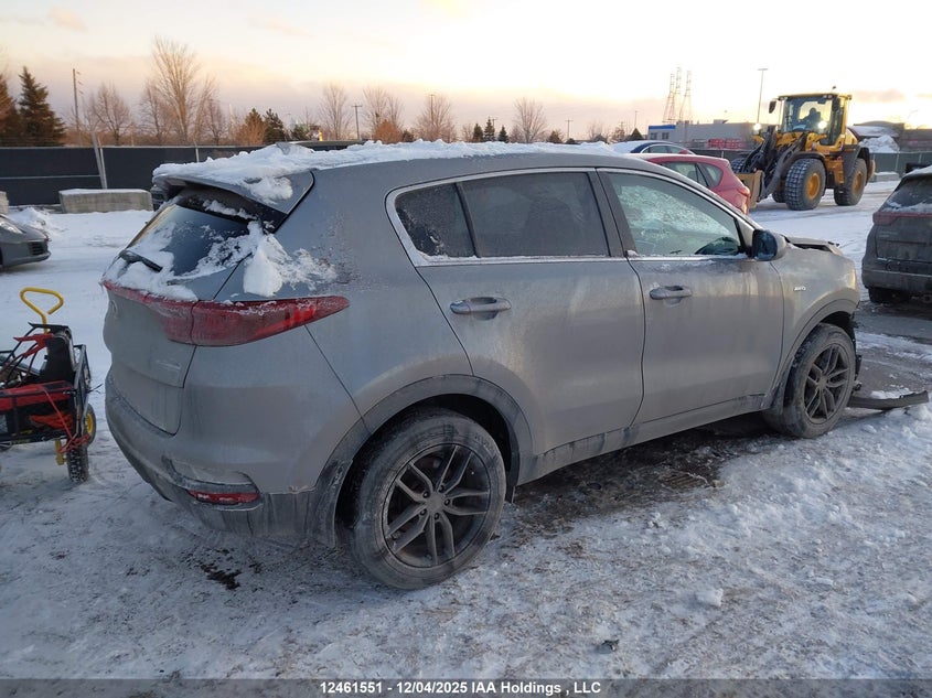 KNDPMCAC9L7692526 2020 KIA SPORTAGE photo no. 4
