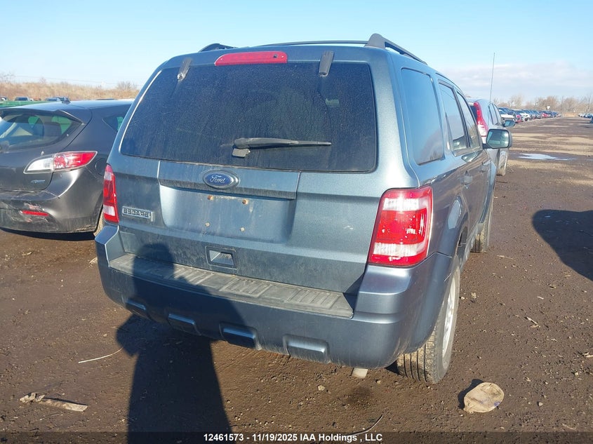 1FMCU0D7XAKC86661 2010 FORD ESCAPE photo no. 4