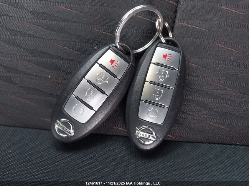 2017 Nissan Rogue Sv/Sl VIN: 5N1AT2MV4HC765957 Lot: 12461617