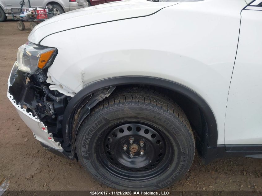 2017 Nissan Rogue Sv/Sl VIN: 5N1AT2MV4HC765957 Lot: 12461617