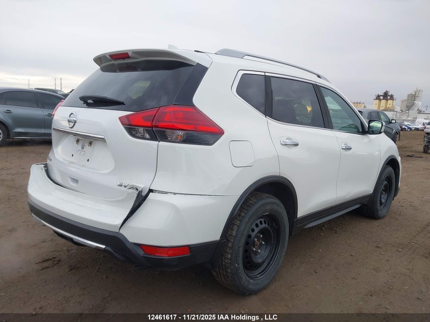 5N1AT2MV4HC765957 2017 NISSAN ROGUE photo no. 4