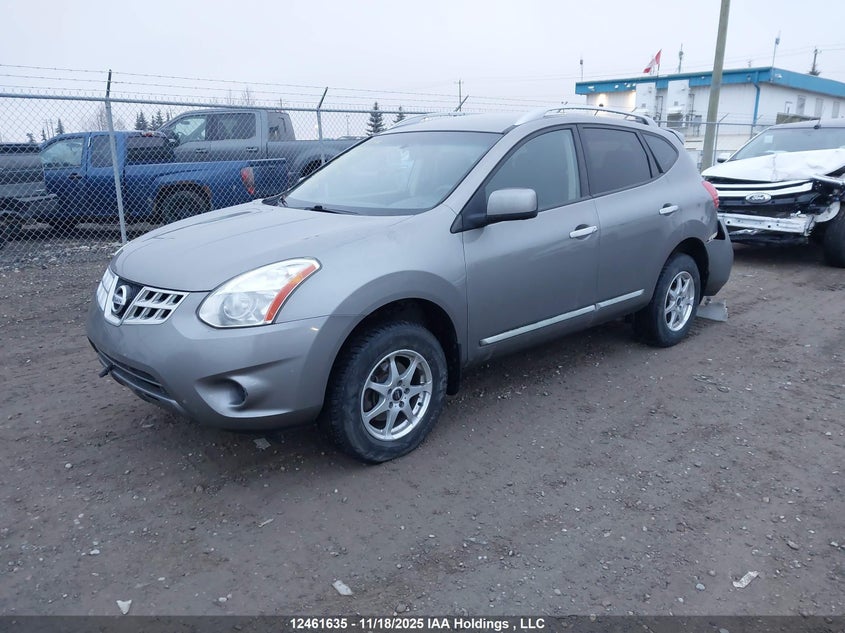 JN8AS5MV3CW380068 2012 NISSAN ROGUE photo no. 2