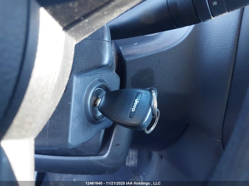 1C4NJPAB6CD570965 2012 JEEP LIBERTY (PATRIOT) photo no. 11