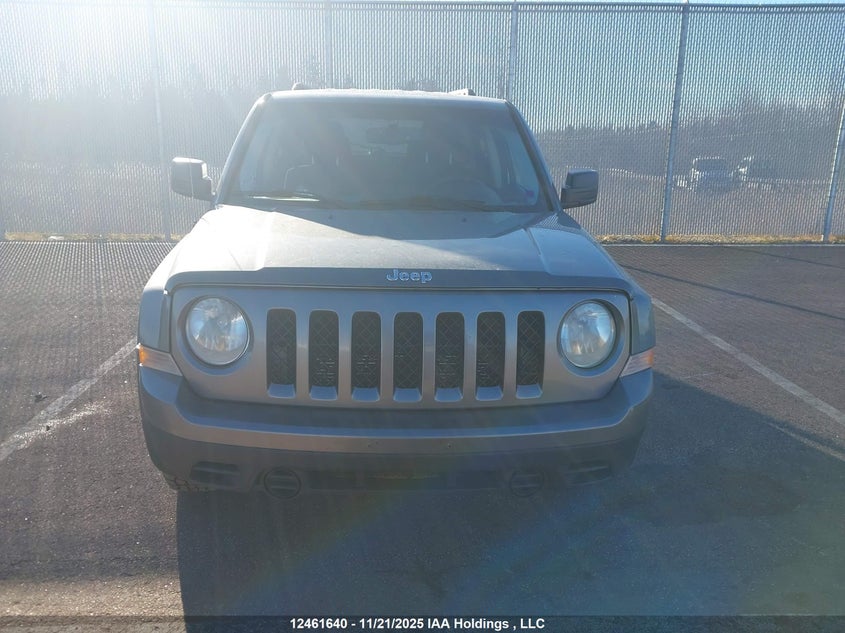 1C4NJPAB6CD570965 2012 JEEP LIBERTY (PATRIOT) photo no. 12