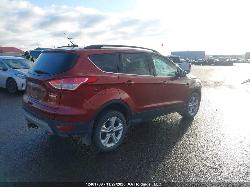 1FMCU0G90GUC15236 2016 FORD ESCAPE photo no. 4