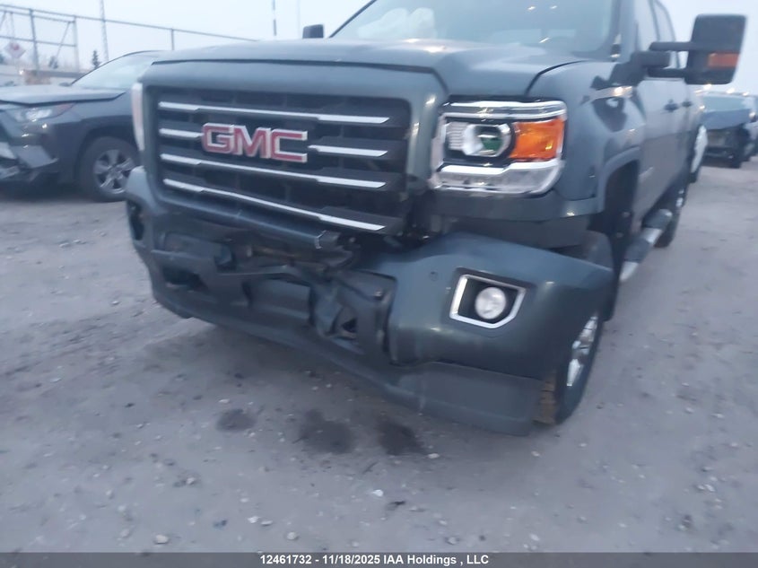 1GT12TEG1JF167570 2018 GMC SIERRA photo no. 6