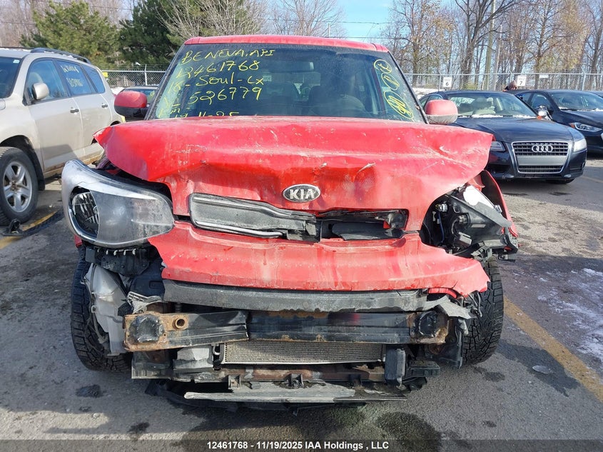 KNDJN2A27J7526779 2018 KIA SOUL photo no. 12