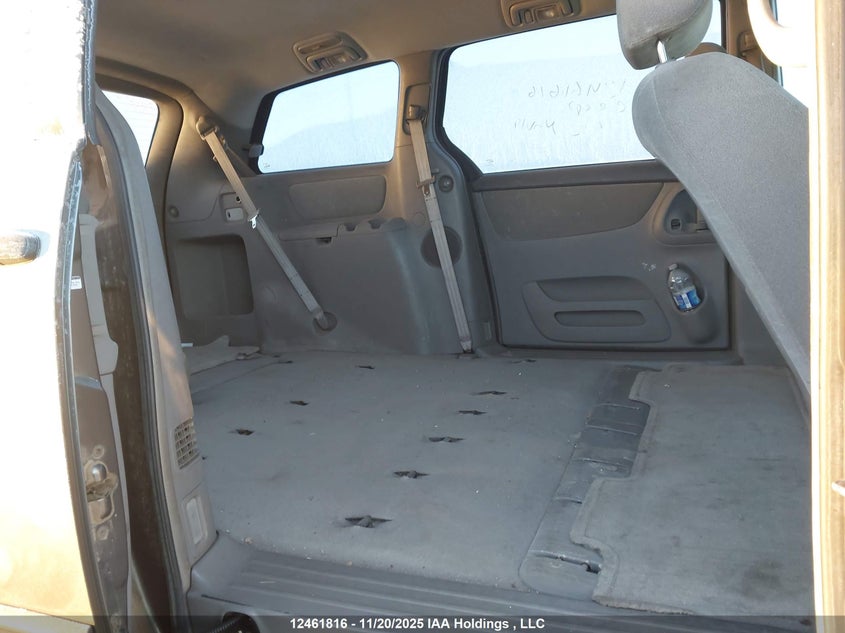 5TDZA29C64S018518 2004 TOYOTA SIENNA photo no. 8