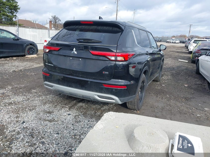 JA4J4VA82RZ631488 2024 MITSUBISHI OUTLANDER photo no. 4