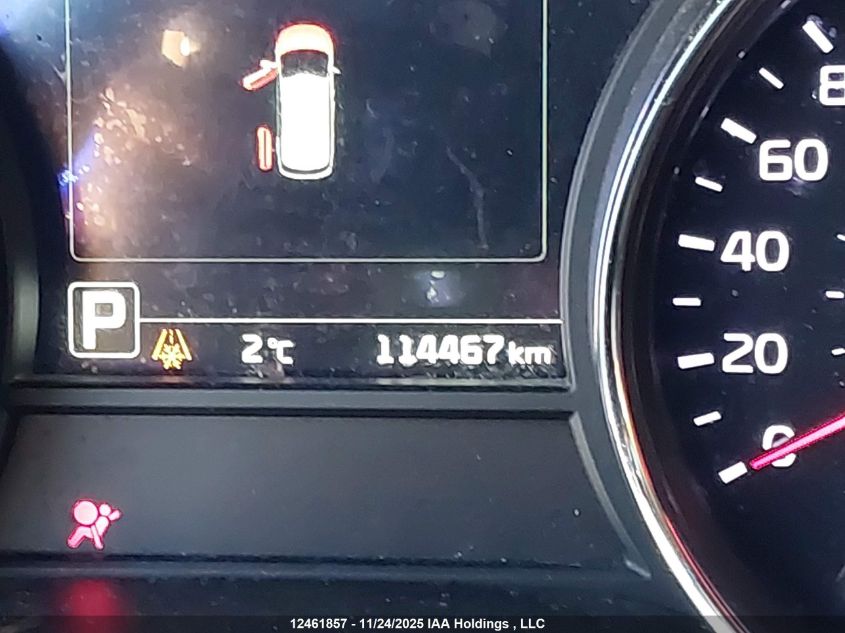 2018 Kia Sedona VIN: KNDME5C17J6369117 Lot: 12461857