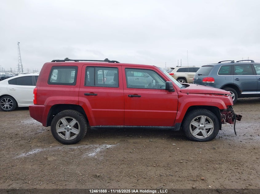 1J4NF2GB5AD520688 2010 JEEP LIBERTY (PATRIOT) photo no. 14