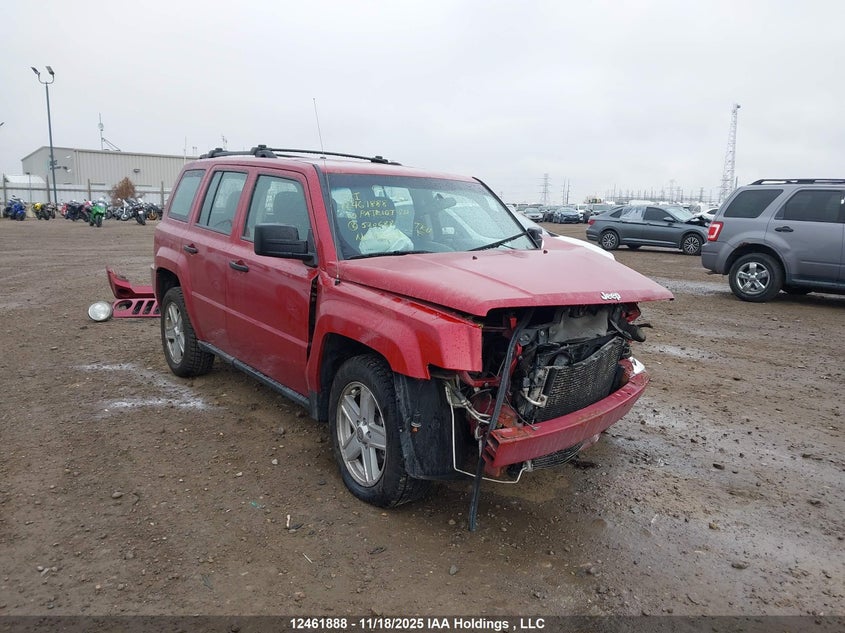 1J4NF2GB5AD520688 2010 Jeep Patriot Sport auction photo 1