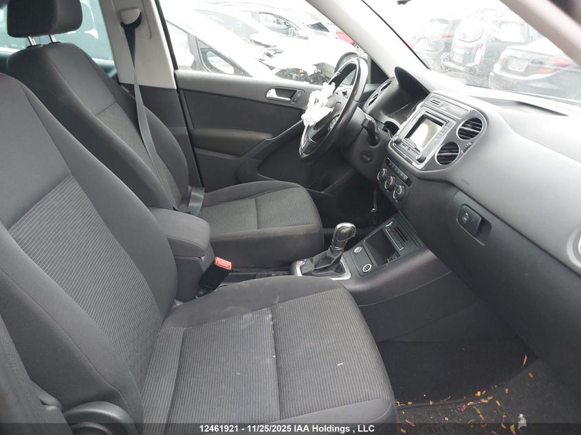 WVGJV7AX0GW553485 2016 VOLKSWAGEN TIGUAN photo no. 5