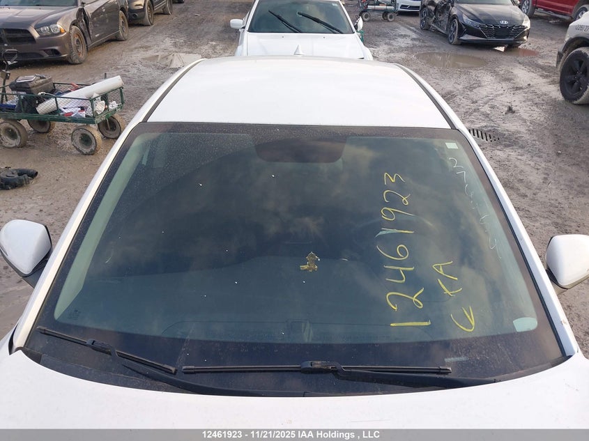 KMHD84LF0HU276454 2017 HYUNDAI ELANTRA photo no. 18
