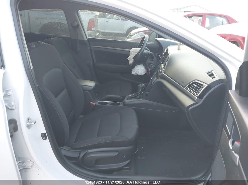 KMHD84LF0HU276454 2017 HYUNDAI ELANTRA photo no. 5