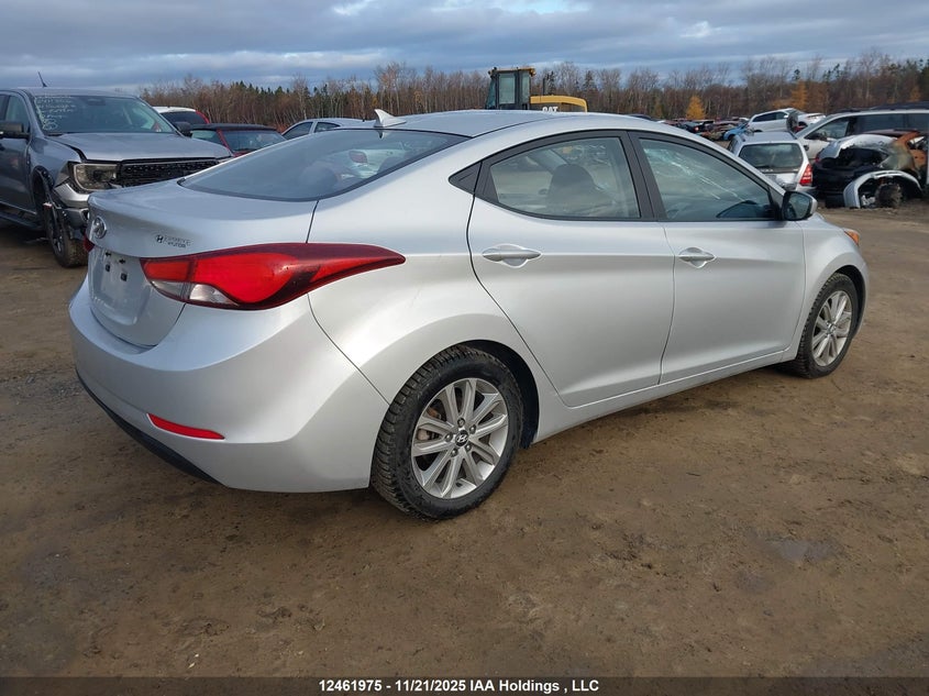 KMHDH4AE9FU244822 2015 HYUNDAI ELANTRA photo no. 4
