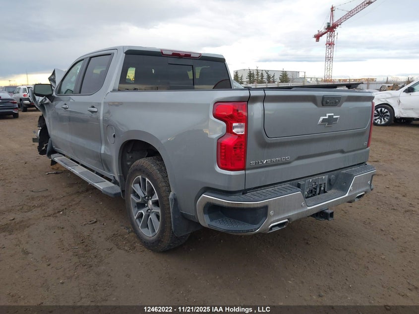 2GCUDDED1R1190207 2024 CHEVROLET SILVERADO photo no. 3