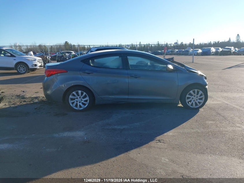 5NPDH4AE3DH294692 2013 HYUNDAI ELANTRA photo no. 13