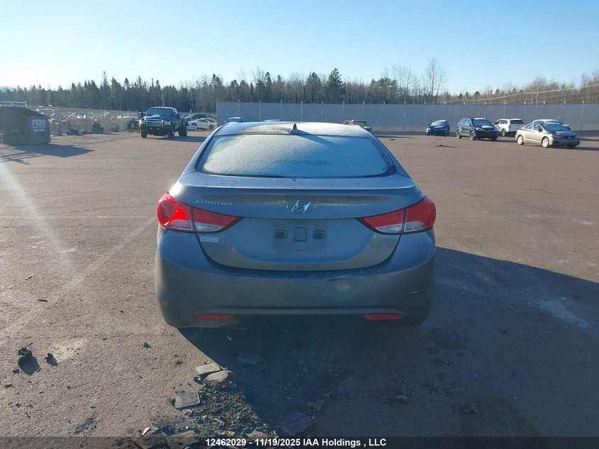 5NPDH4AE3DH294692 2013 HYUNDAI ELANTRA photo no. 16