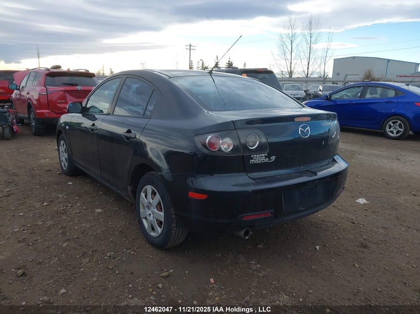JM1BK32F471717818 2007 MAZDA 3 photo no. 3