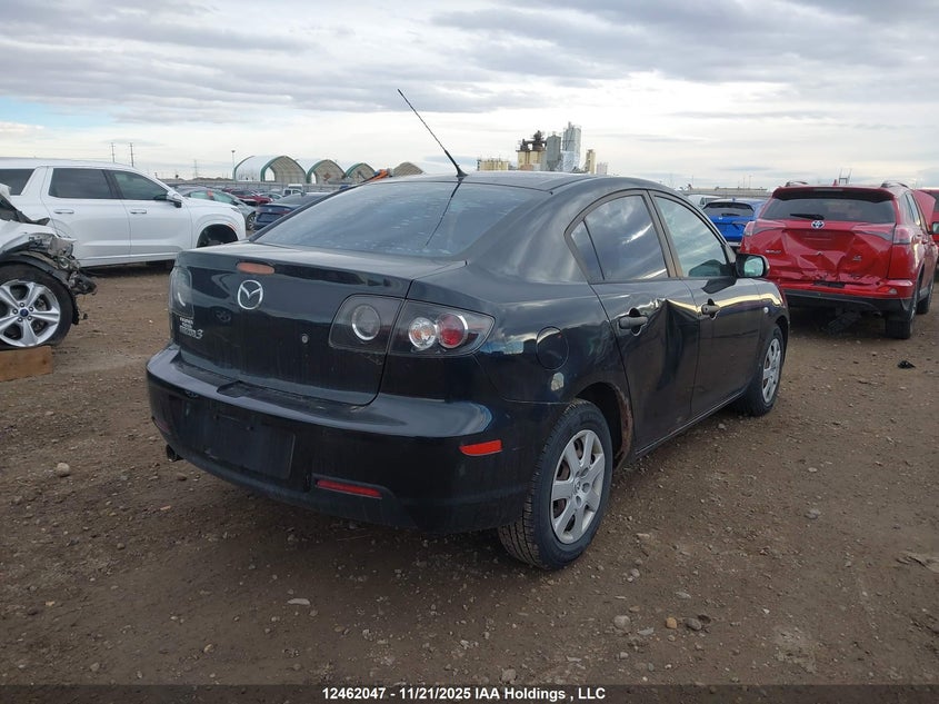 JM1BK32F471717818 2007 MAZDA 3 photo no. 4