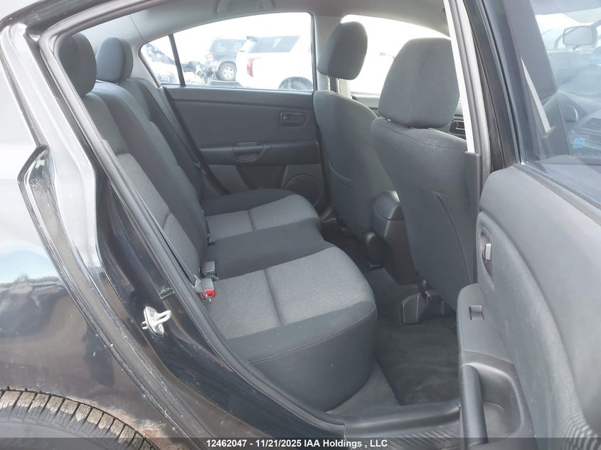 2007 Mazda 3 I VIN: JM1BK32F471717818 Lot: 12462047