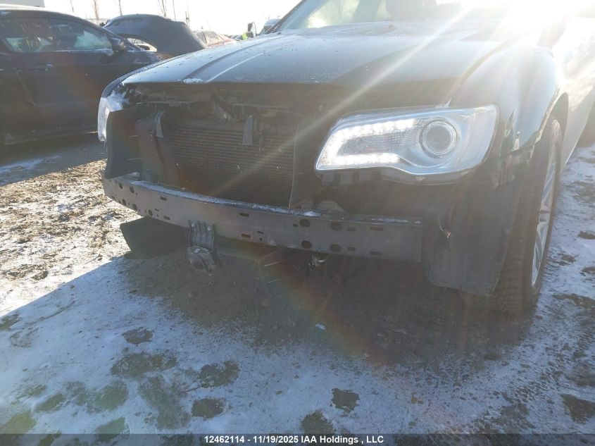 2017 Chrysler 300 C Platinum VIN: 2C3CCASG5HH606877 Lot: 12462114