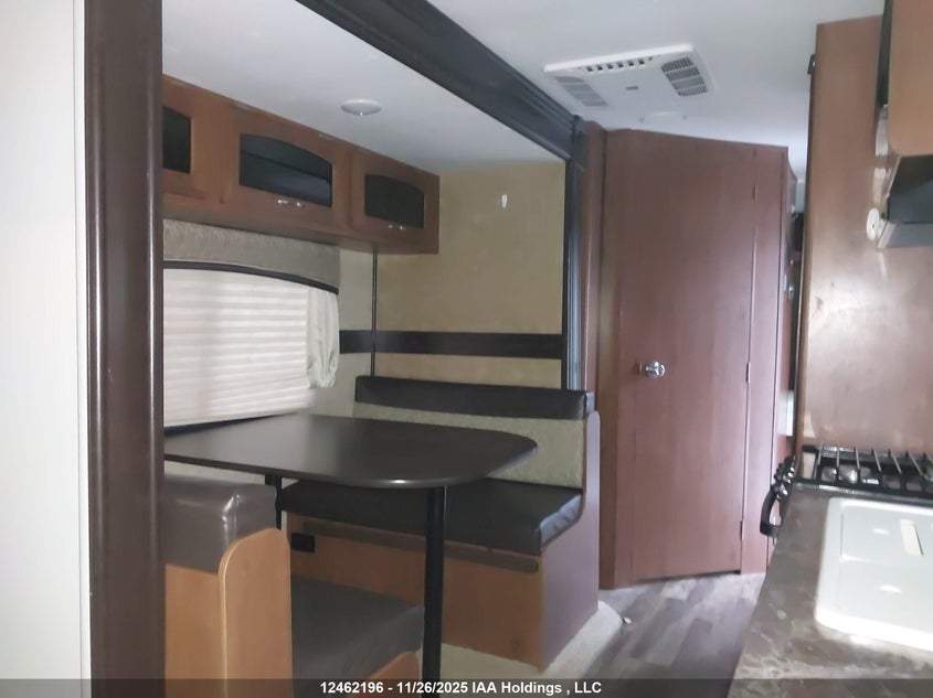 1UJBJ0BM5H1JL0433 2017   photo no. 10