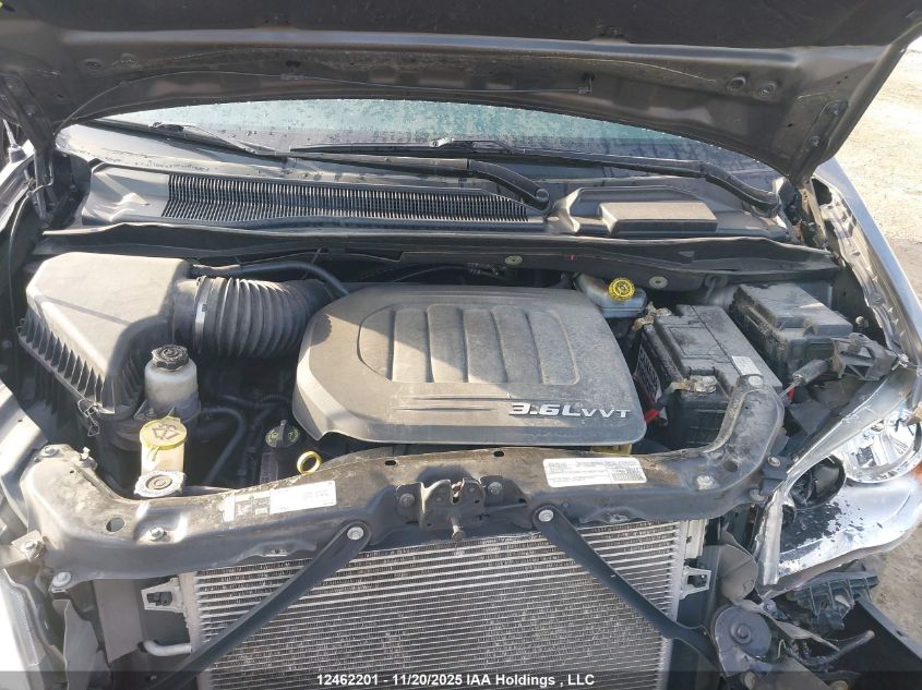 2016 Dodge Grand Caravan Crew VIN: 2C4RDGDG2GR377151 Lot: 12462201