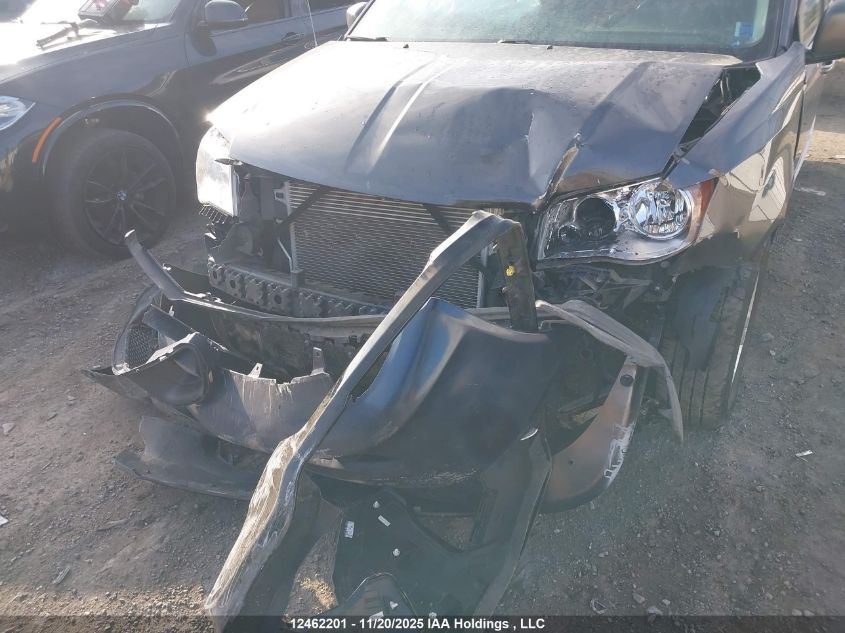 2016 Dodge Grand Caravan Crew VIN: 2C4RDGDG2GR377151 Lot: 12462201