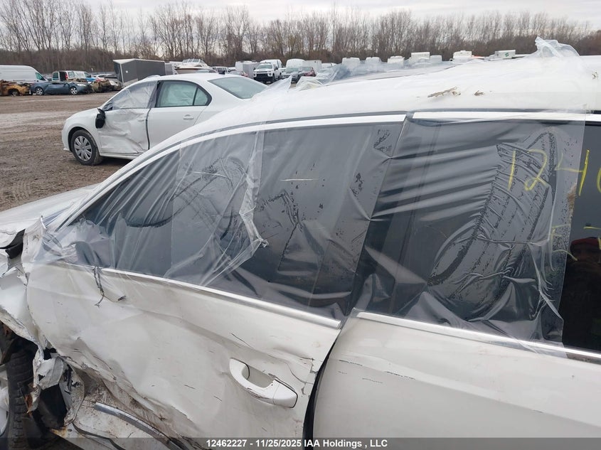 1VWBN7A33EC121359 2014 VOLKSWAGEN PASSAT photo no. 18