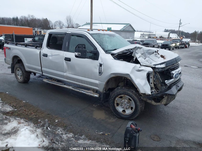1FT8W3B6XKEG27072 2019 Ford F-350 Xlt auction photo 1