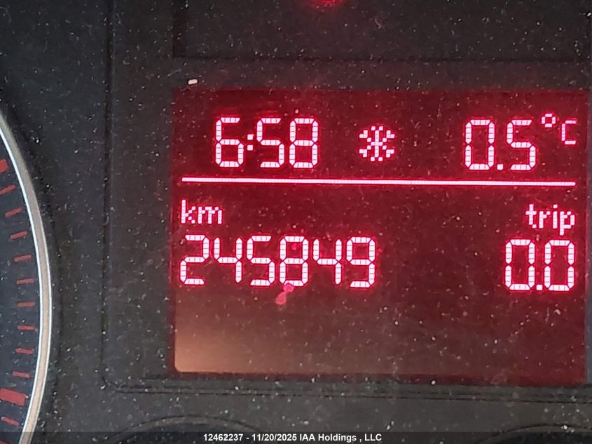 2007 Volkswagen Rabbit VIN: WVWCR71K17W274732 Lot: 12462237