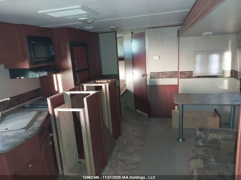 2011 Crossroads Crossroads VIN: 4V0TC262XBA012121 Lot: 12462346