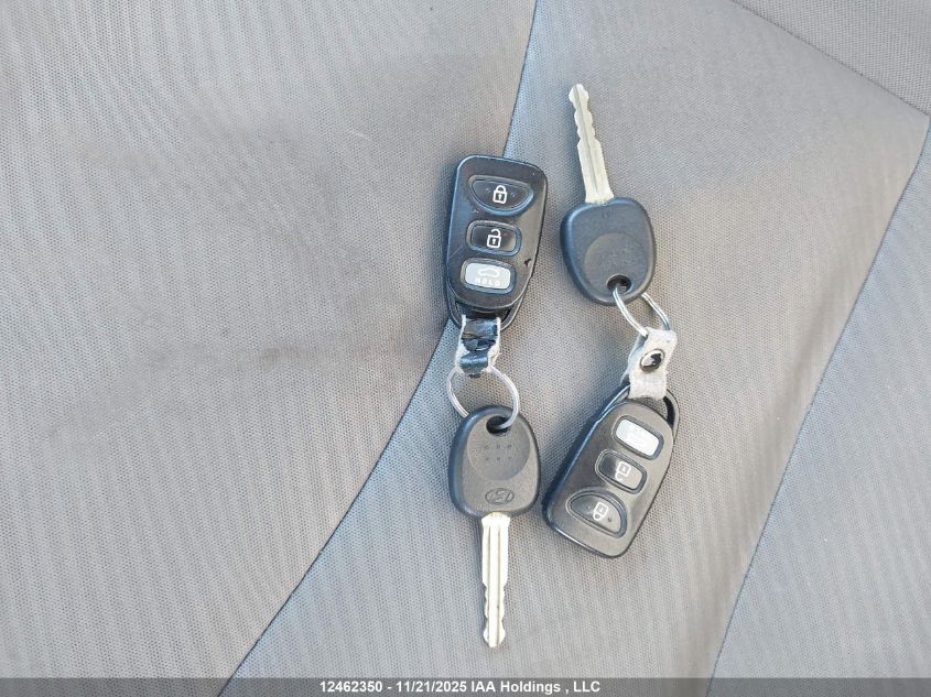 2013 Hyundai Elantra Gls/Limited VIN: 5NPDH4AE1DH308556 Lot: 12462350