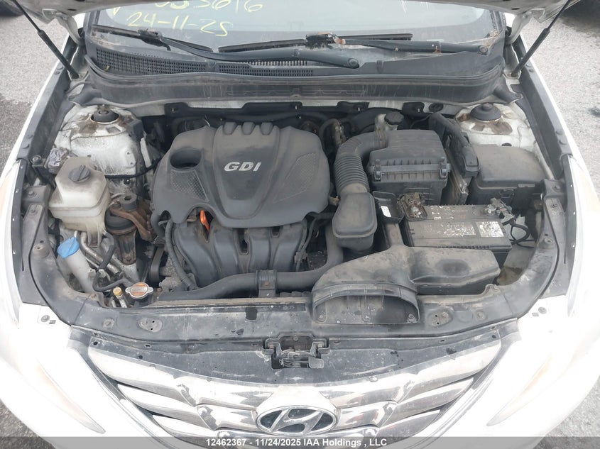 5NPEB4AC8BH053616 2011 HYUNDAI SONATA photo no. 10