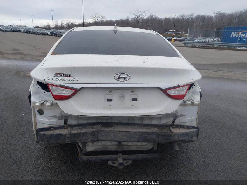 5NPEB4AC8BH053616 2011 HYUNDAI SONATA photo no. 6