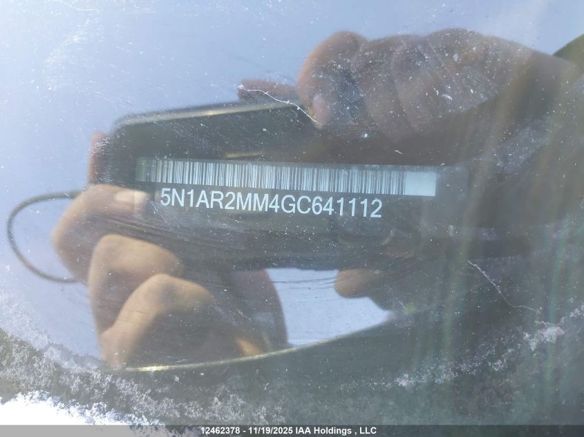 2016 Nissan Pathfinder Platinum VIN: 5N1AR2MM4GC641112 Lot: 12462378