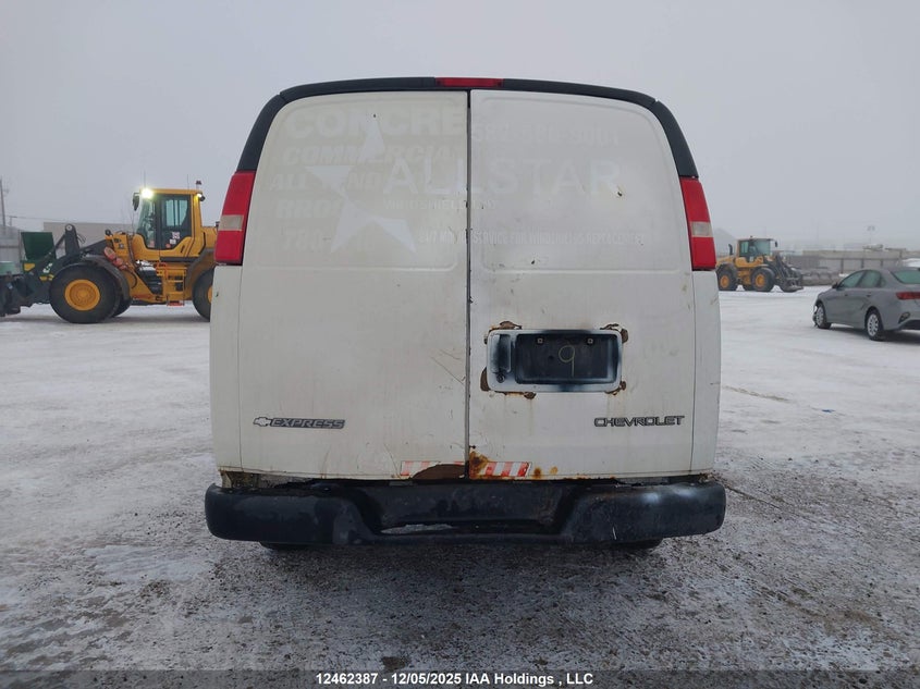 1GCGG25V231182082 2003 CHEVROLET EXPRESS photo no. 17