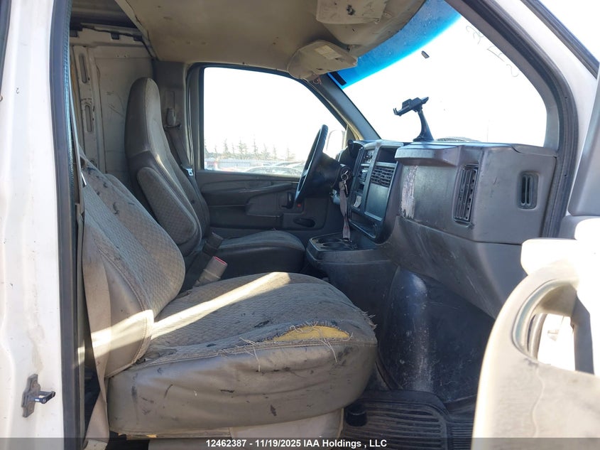 1GCGG25V231182082 2003 CHEVROLET EXPRESS photo no. 5